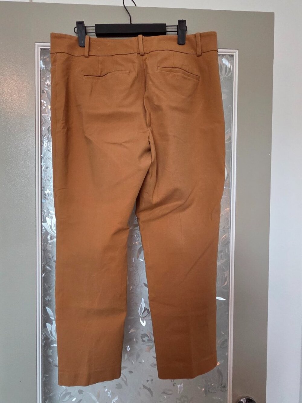 Ann Taylor Ankle Pants in Caramel - Size 10 - Picture 2 of 7